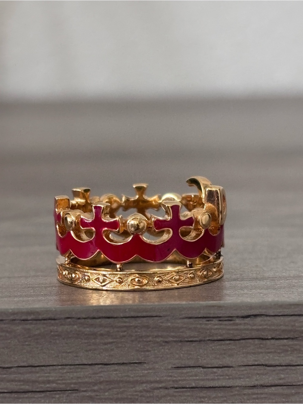 Dolce & Gabbana Gold Toned Ring - Picture 6 of 8